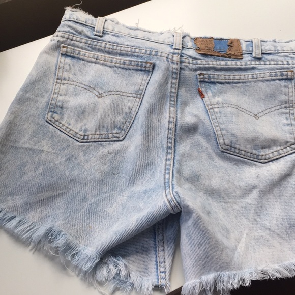 High waist Vintage Levi’s shorts 🌺b4 - Picture 6 of 8